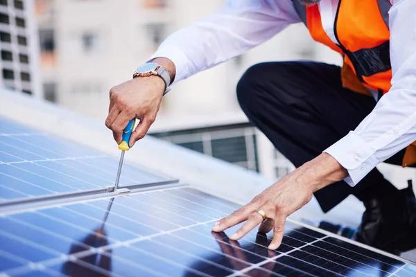 Maintenance Tips for Solar Panels Los Angeles Systems